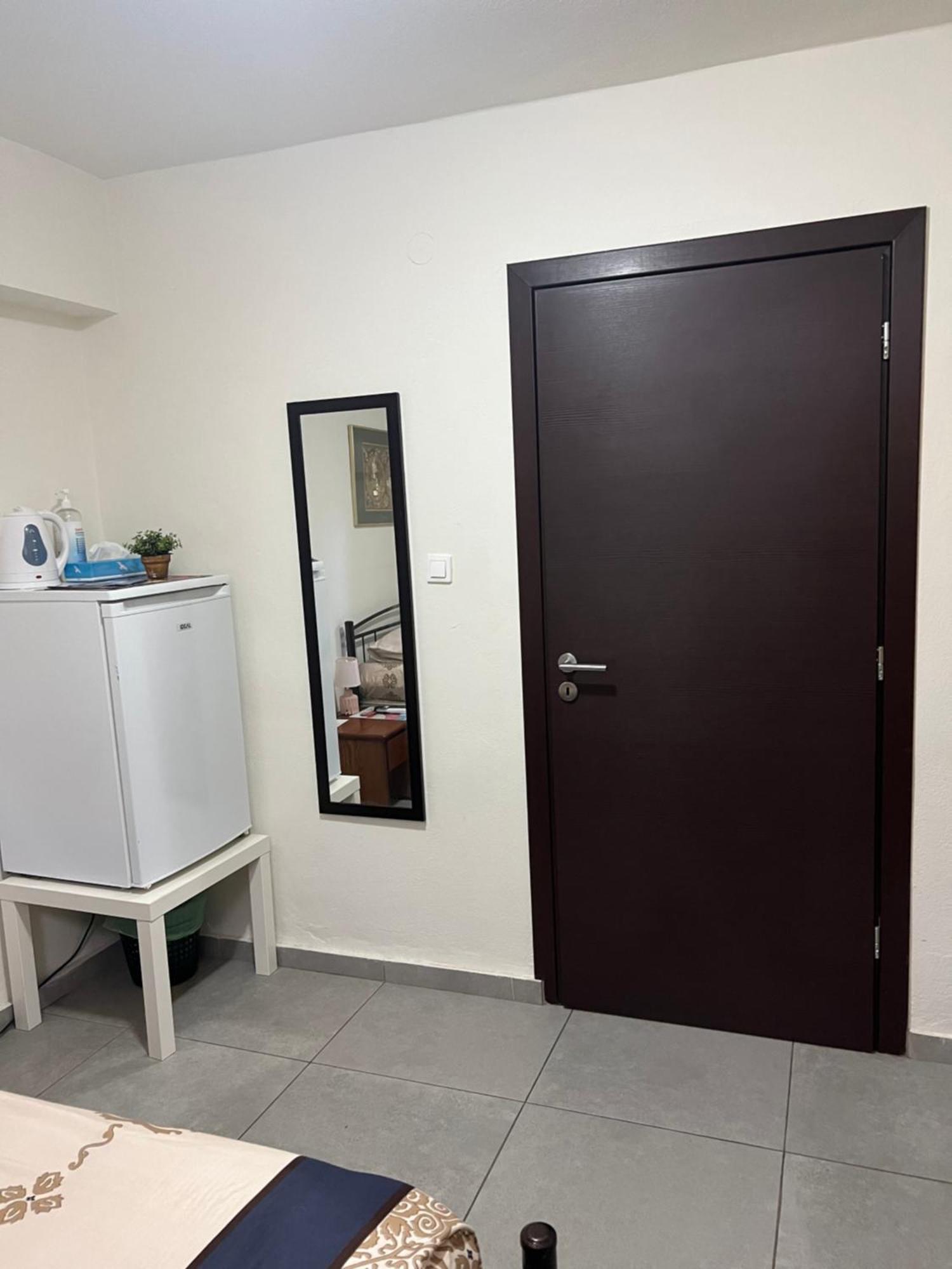 Centrally Located Private Rooms Heraklion Exterior foto